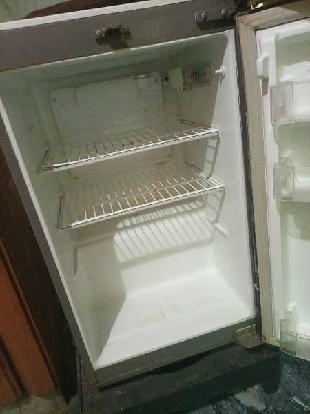 medium size refrigerator for sale 2