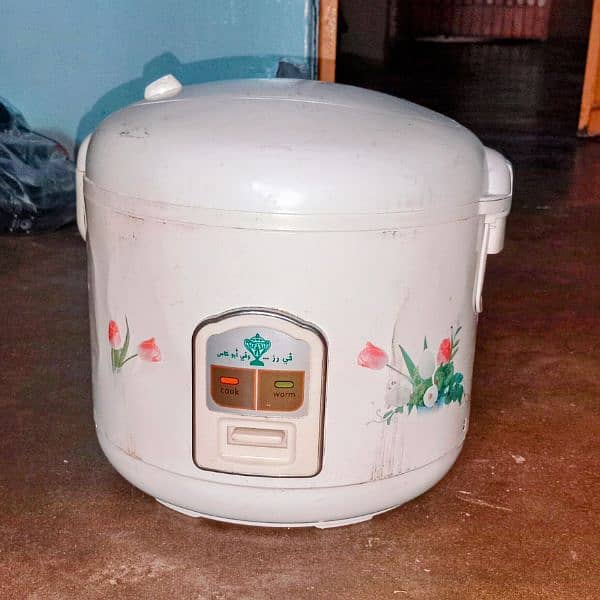 urgent sell electric rice cooker 1