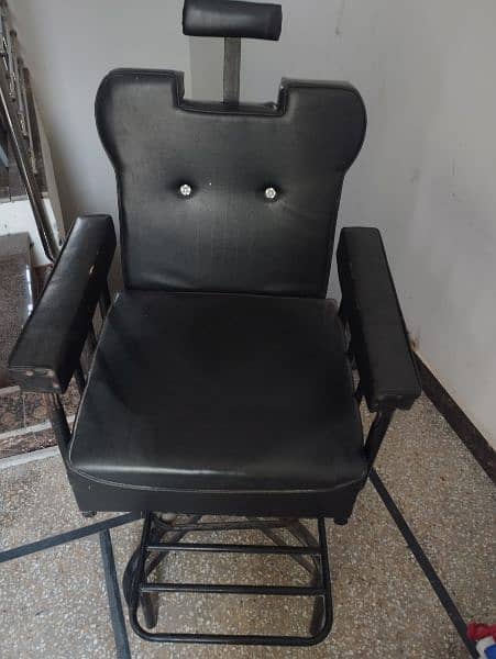 Salon Chair 0