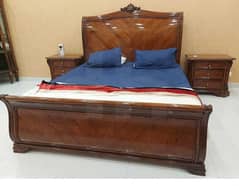 pure solid sheesham wood bed set only 6 months used