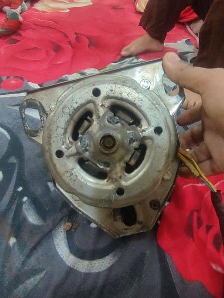 Haier Twin washing machine motor 4