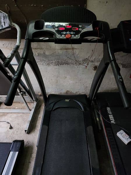 treadmill 03081043214 / electric treadmill/ running machine 10