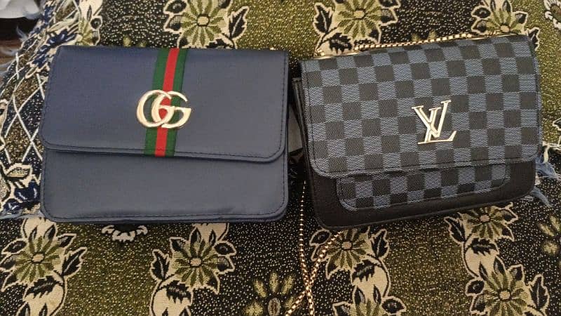 new bags hain 2500 free Dc if any one interested call 03125764076 3