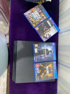 ps4 with 4 games and 2 games are
