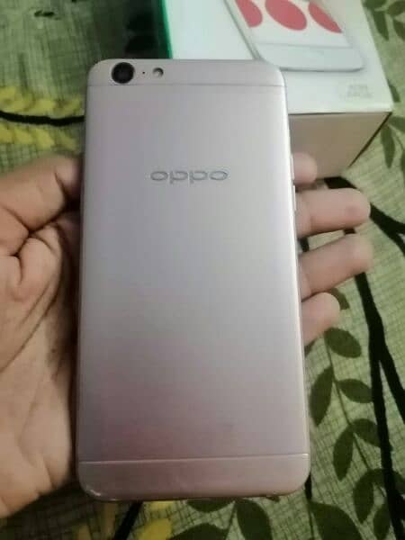 OPPO A57 4