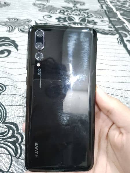 Huawei p20 pro 6/128 GB 8