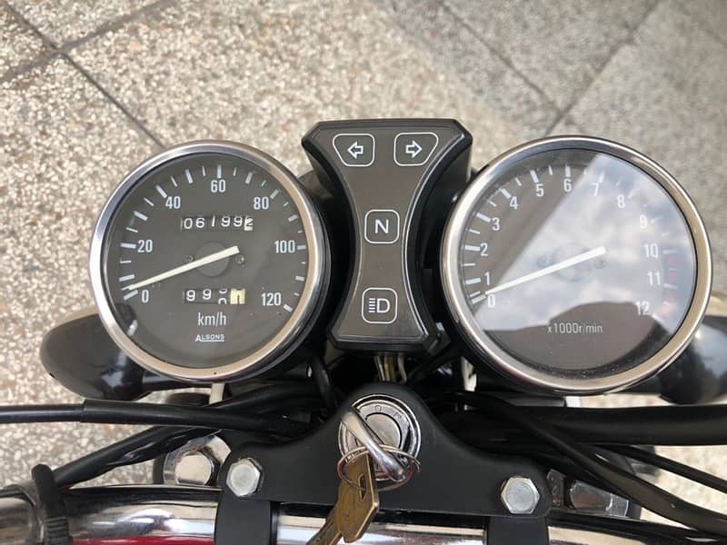 Suzuki GS 150 SE 2020 Model 4