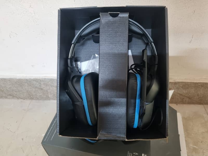 logitech g435 0