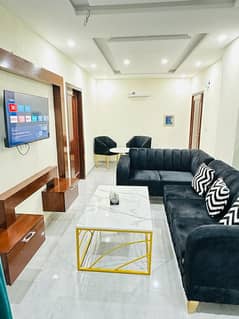 One bedroom apartment for rent on daily basis in bahria town lahore