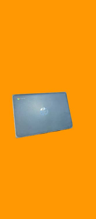 HP Chromebook G8 DDR4 32gb ssd , 4gb ram 0