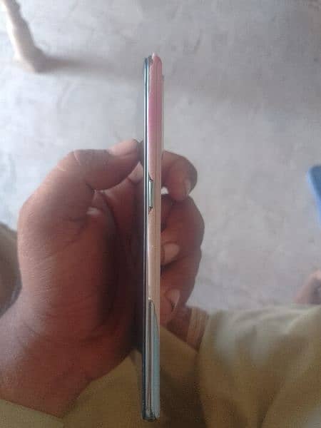 oppo f 15 3