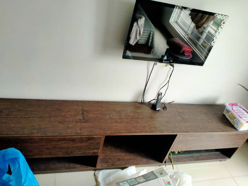 TV Console 3