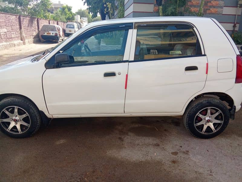 Suzuki Alto 2011 6