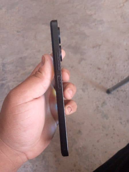 Redmi 13 c complete box 10 by 10 condition 3