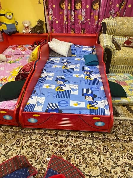 kids car bed , 4