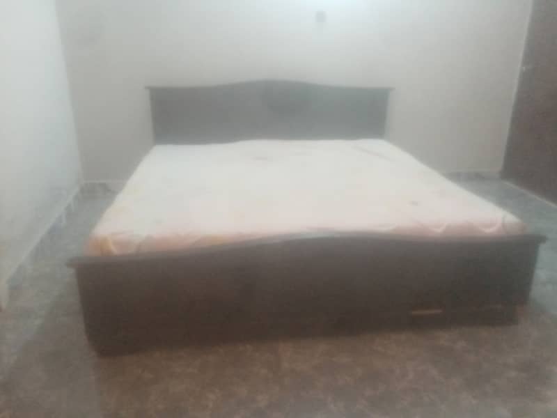 bed for sale with the mattress . 1