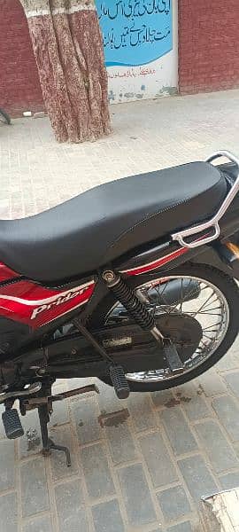 Honda Pridor 100 cc 2021 model Colour Black 2