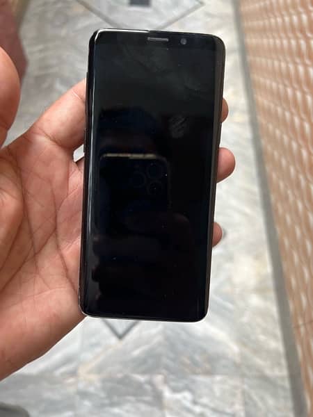 Samsung S 9 4/64 used condition 8/10 7