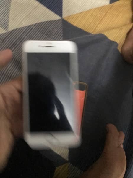 iPhone 7 128gb bilkul ok hai koi masla nhi hai 3