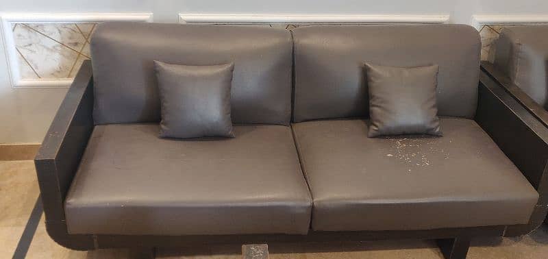 SOFA SET FOR SALE 3