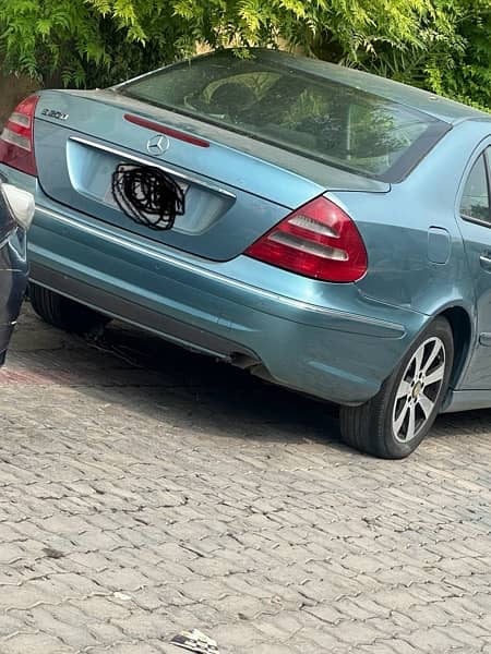 Mercedes E 200 Class 2003 1