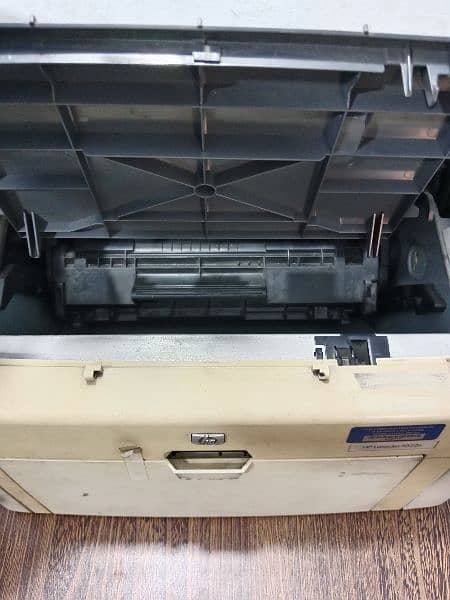 HP PRINTER 1022n 2