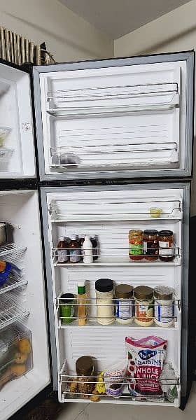 Dawlance energy saver black refrigerator [INVERTER] 3