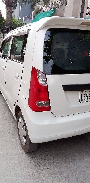 Suzuki Wagon R 2016 1