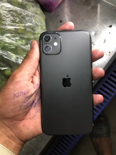 iPhone 11 9