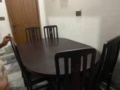 new condition dinning table wood