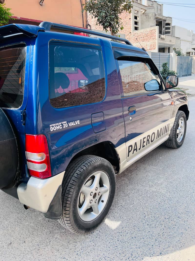 Mitsubishi  Mini Pajero 2007 4