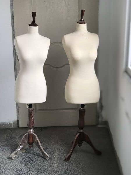 mannequins and dummy 1