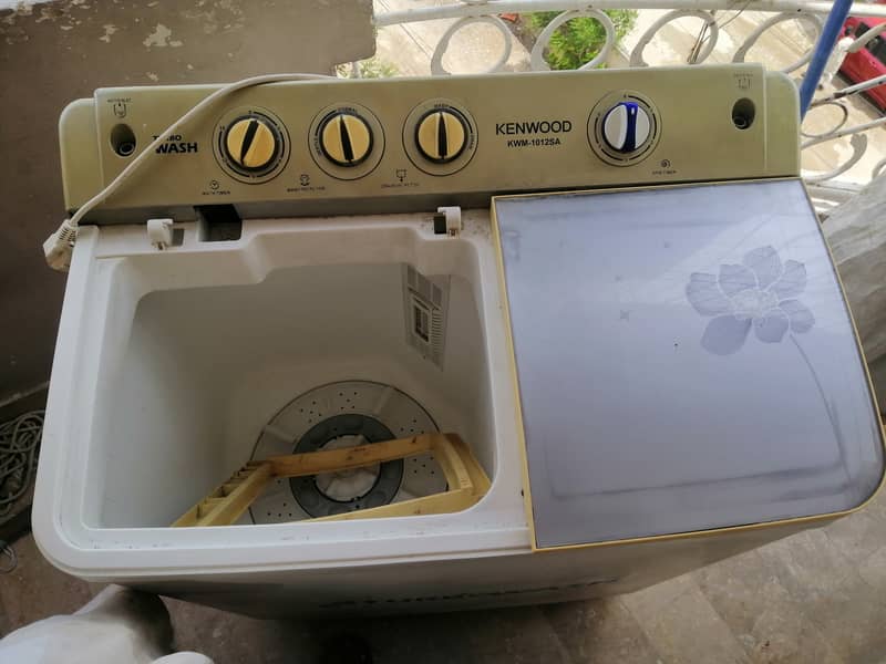 Semi Automatic kenwood washing machine 4