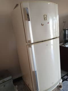 Dawlance single door fridge in good condition