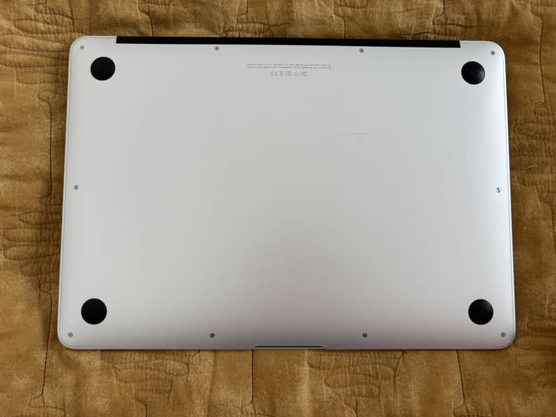 MacBook Air: Version10.14. 6 September 2018 Model macOS Mojave 6