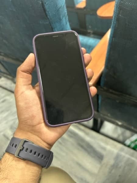 Iphone 11 Non pta 64Gb 1