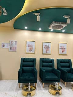 Fully Furnished Nail Salon for Sale in Lahore Gulberg