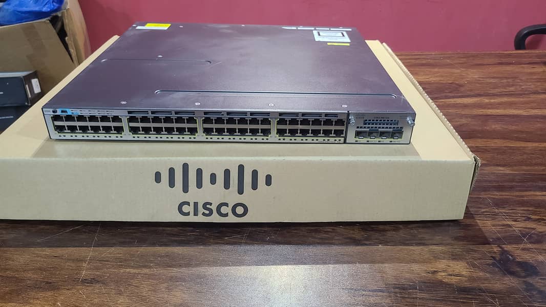 Cisco C3750-X 48 Port Gigabit PoE+10G | 10G Uplinks Ports(With Box) 1