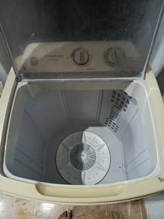 Kenwood washing machine in good condition