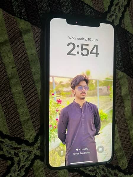 I phone 11 Pro max 64 GB 2