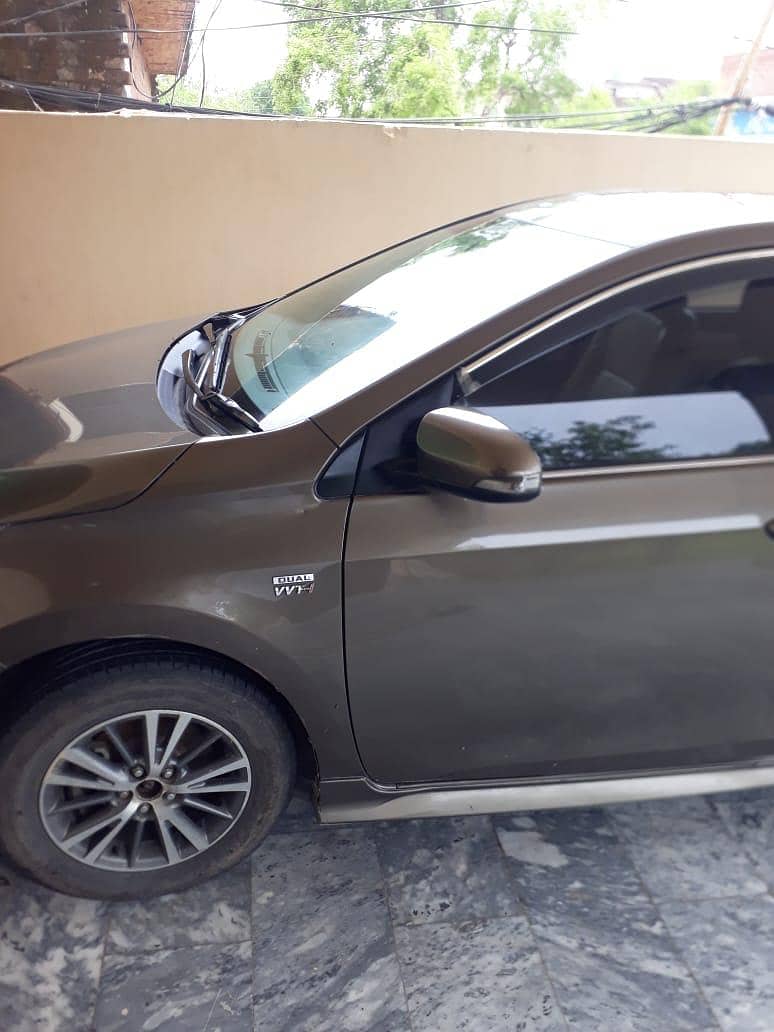 Toyota Corolla Altis 2016 7