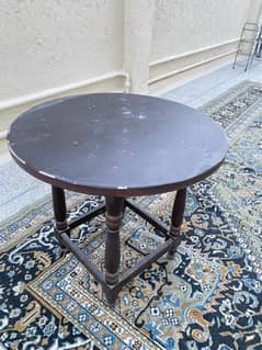 Solid wood round table