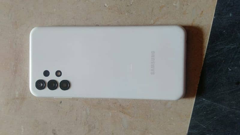 Samsung galaxy A13 4