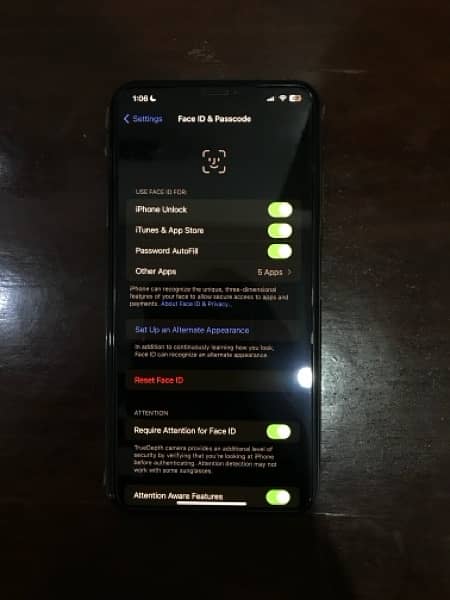 iPhone Xs Max 5