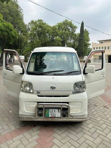 Daihatsu Hijet 2011 0