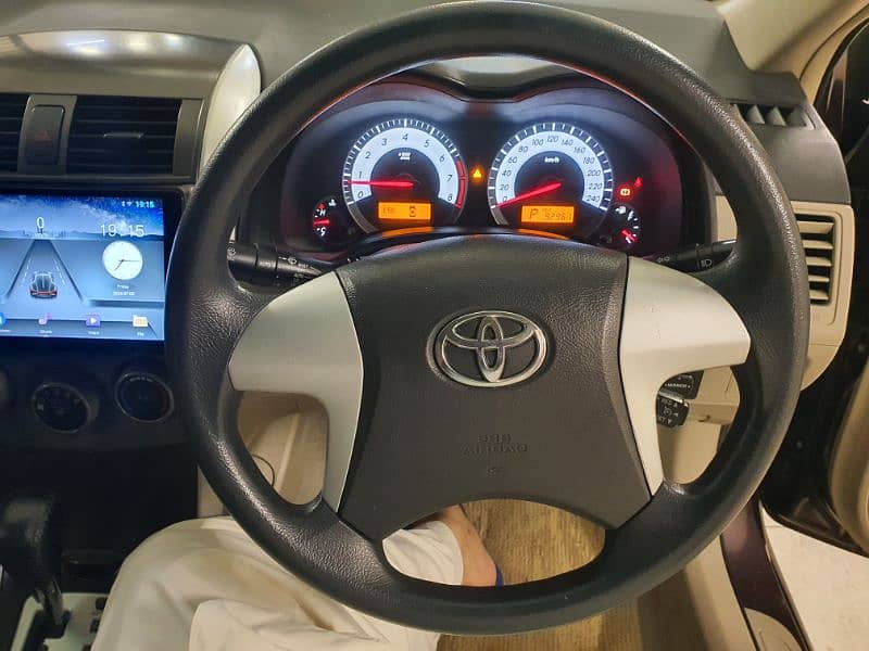 Toyota Corolla Altis 2014 13