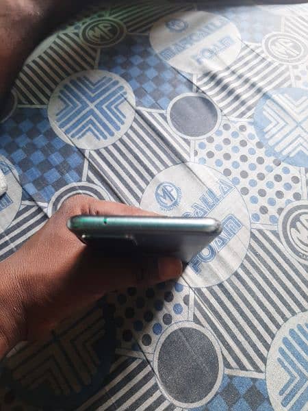 sealling my phone oppo f 19 Pro  All ok 1