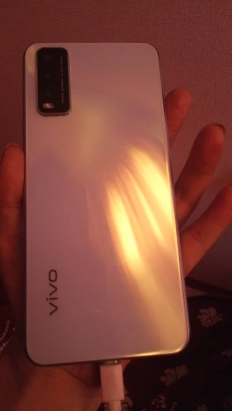 Vivo y20 3