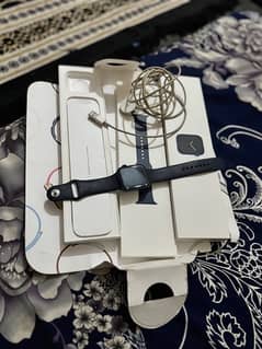 apple series 6 watch in full packing