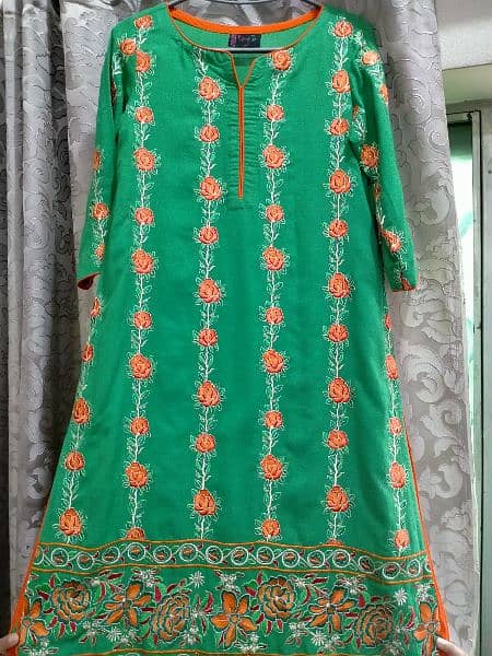 Brand: Rang Ja (Karandi Kurta with Simple Green tites) 5